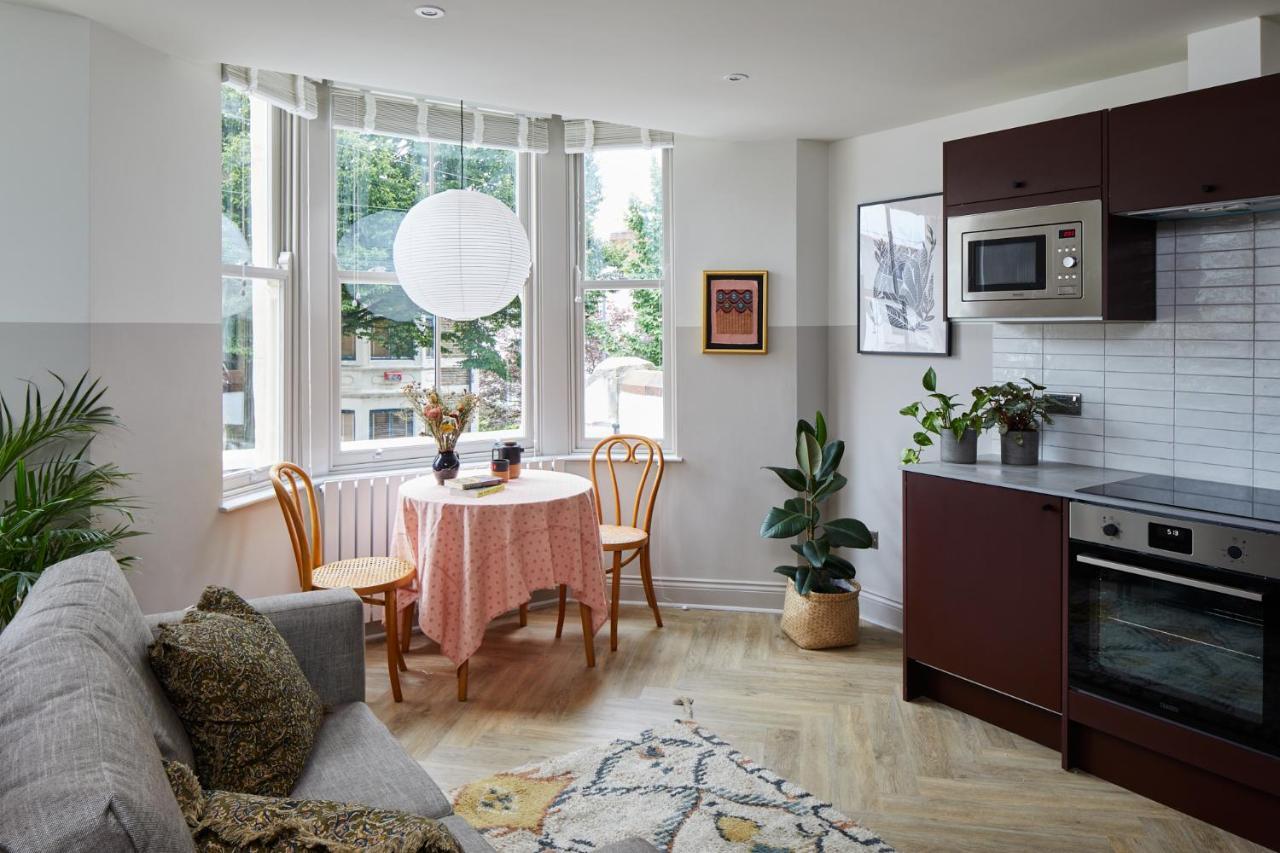 Pontcanna By Black Door Stays Cardiff Bagian luar foto